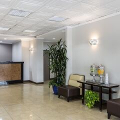 Отель Quality Inn & Suites Los Angeles Airport - LAX сауна