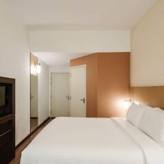 Отель ibis Singapore On Bencoolen комната для гостей фото 5