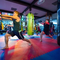 Отель Fairtex Express фитнесс-зал фото 3