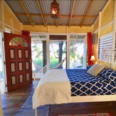 Отель Katamah Guesthouse Треже-Бич комната для гостей