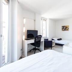 Отель iQ130 Guesthouse удобства в номере фото 2