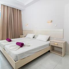 Stamos Hotel комната для гостей фото 2