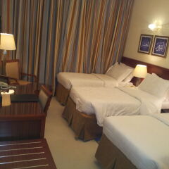 Dar Al Eiman Grand Hotel in Mecca, Saudi Arabia from 67$, photos, reviews - zenhotels.com guestroom