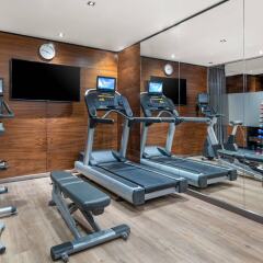 Отель Ac Victoria Suites By Marriott Барселона фитнесс-зал