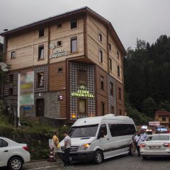 Ayder Simsir Butik Hotel парковка