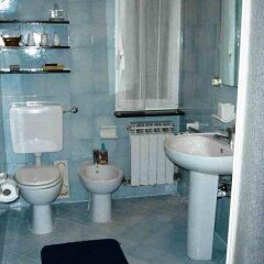 Отель Essiale B&B Генуя ванная фото 2