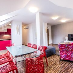 Апартаменты Centrum Apartments Podoli комната для гостей фото 4