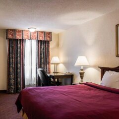 Отель Clarion Inn & Suites Clearwater комната для гостей фото 4