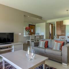 Апартаменты Amendoeira Golf Resort - Apartments and villas комната для гостей фото 17