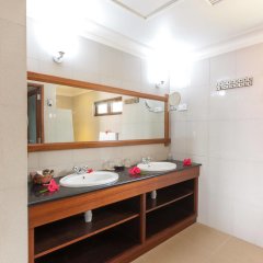 Le Relax Hotel and Restaurant in Mahe Island, Seychelles from 180$, photos, reviews - zenhotels.com bathroom photo 3