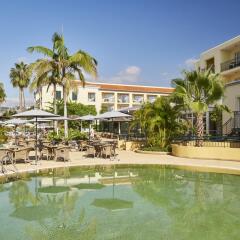 Отель Porto Santa Maria - PortoBay Португалия, Фуншал - отзывы, цены и фото номеров - забронировать отель Porto Santa Maria - PortoBay онлайн бассейн фото 3