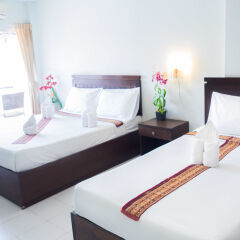 Отель Patong Moon Inn Guesthouse комната для гостей фото 4