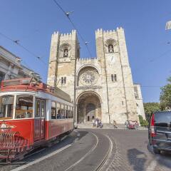 Отель Emporium Lisbon Suites городской автобус