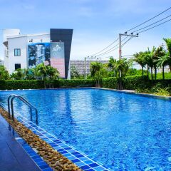 Отель Dusit Grand Condo View Jomtien Паттайя бассейн