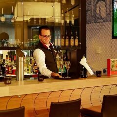 Отель Ramada Hotel & Conference Center München Messe Германия, Мюнхен - отзывы, цены и фото номеров - забронировать отель Ramada Hotel & Conference Center München Messe онлайн гостиничный бар