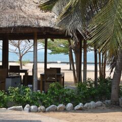 Hotel Club Du Lac Tanganyika пляж фото 2