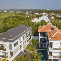 Отель Tropical Garden Homestay Villa пляж