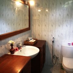 Отель Panchi Villa Шри-Ланка, Бентота - отзывы, цены и фото номеров - забронировать отель Panchi Villa онлайн ванная фото 2