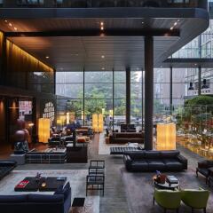 Conservatorium Hotel - The Leading Hotels of the World интерьер отеля фото 3