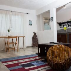 EastWest Hospitality in Freetown, Sierra Leone from 120$, photos, reviews - zenhotels.com guestroom photo 4