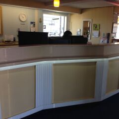 Отель Travelodge Tacoma Near McChord AFB (ex. Whiteroof Inn) США, Такома - отзывы, цены и фото номеров - забронировать отель Travelodge Tacoma Near McChord AFB (ex. Whiteroof Inn) онлайн интерьер отеля фото 2