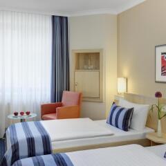 Отель IntercityHotel Nürnberg 3* Стандартный номер с 2 отдельными кроватями