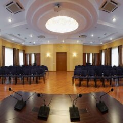 Гостиница Соната Украина, Львов - 1 отзыв об отеле, цены и фото номеров - забронировать гостиницу Соната онлайн фитнесс-зал