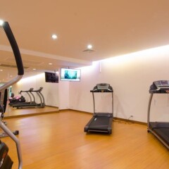 Отель Icheck Inn Residence Sukhumvit 20 Бангкок фитнесс-зал
