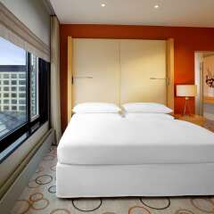 Отель Sheraton Berlin Grand Hotel Esplanade Германия, Берлин - 6 отзывов об отеле, цены и фото номеров - забронировать отель Sheraton Berlin Grand Hotel Esplanade онлайн комната для гостей