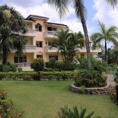 Отель Residencial Las Palmeras de Willy Доминикана, Бока Чика - отзывы, цены и фото номеров - забронировать отель Residencial Las Palmeras de Willy онлайн фото 2