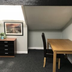 Отель Barlow Place Apartment Великобритания, Манчестер - отзывы, цены и фото номеров - забронировать отель Barlow Place Apartment онлайн удобства в номере фото 2