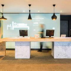 Отель Ibis Liverpool Centre Albert Dock – Liverpool One интерьер отеля