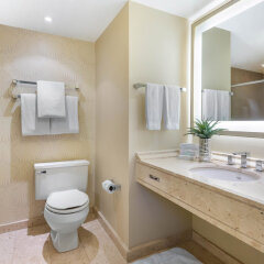 Отель Omni Mont-Royal Канада, Монреаль - отзывы, цены и фото номеров - забронировать отель Omni Mont-Royal онлайн ванная