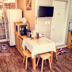 Отель Br. Guesthouse Hongdae Южная Корея, Сеул - отзывы, цены и фото номеров - забронировать отель Br. Guesthouse Hongdae онлайн в номере
