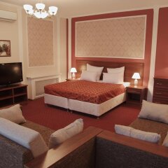 Гостиница Villa Classic в Самаре отзывы, цены и фото номеров - забронировать гостиницу Villa Classic онлайн Самара комната для гостей фото 6