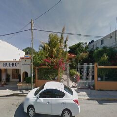 Playa Del Carmen Hotel By H&a Плая-дель-Кармен парковка