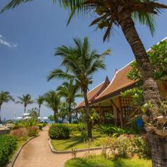 Отель Lanta Casuarina Beach Resort фото 8