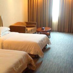 Отель Starshine Hotel-Shenzhen Huanggang Branch Китай, Гонконг - отзывы, цены и фото номеров - забронировать отель Starshine Hotel-Shenzhen Huanggang Branch онлайн комната для гостей фото 2
