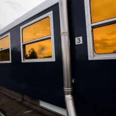 Train Cabin Hostel интерьер отеля