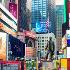 Отель Crowne Plaza Times Square Manhattan США, Нью-Йорк - отзывы, цены и фото номеров - забронировать отель Crowne Plaza Times Square Manhattan онлайн спортивное сооружение