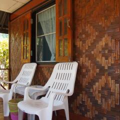 Отель Bungalow Raya Resort спа
