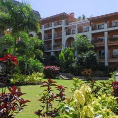 Отель Aquamarine Resort & Villa фото 8