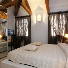 Отель City Apartments Rialto Италия, Венеция - отзывы, цены и фото номеров - забронировать отель City Apartments Rialto онлайн сейф в номере
