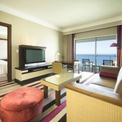 Отель Sheraton Laguna Resort Тамунинг фото 2