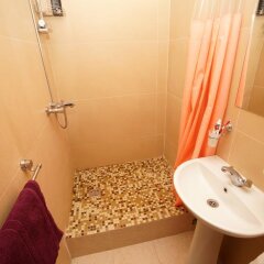 Гостиница Art Hostel Old Smolenka в Москве отзывы, цены и фото номеров - забронировать гостиницу Art Hostel Old Smolenka онлайн Москва ванная фото 2