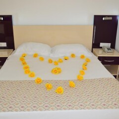 Elis Beach Hotel - All Inclusive Сиде сейф в номере