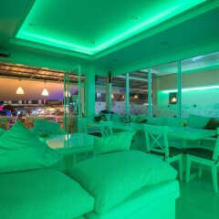 Отель Phuket Airport Suites & Lounge Bar - Club 96 Таиланд, Пхукет - отзывы, цены и фото номеров - забронировать отель Phuket Airport Suites & Lounge Bar - Club 96 онлайн помещение для мероприятий фото 2