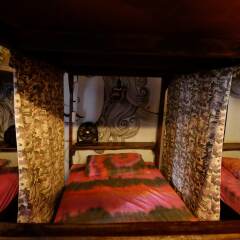 Peacock Hostel Ланта спа