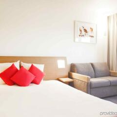 Отель Novotel Paris 14 Porte d'Orléans Франция, Париж - 3 отзыва об отеле, цены и фото номеров - забронировать отель Novotel Paris 14 Porte d'Orléans онлайн комната для гостей фото 5