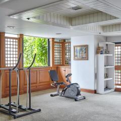 Baiyoke Suite Hotel фитнесс-зал фото 2
